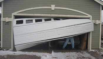 Emergency Garage Door Repair Services in Anaheim CA